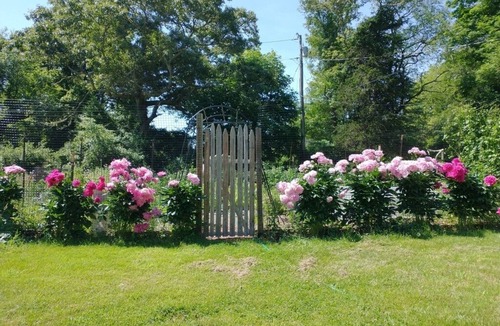 Adamsville House | Sweet country barn with WiFi in L Compton