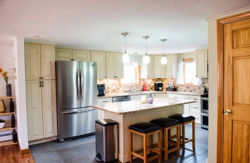 Stowe Area Apartment | Sylvan Rhapsody-Stowe Village classic-Pet friendly