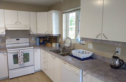 Downtown Gatineau House | t Attractive house perfectly located at crossing river, 10 min to Ottawa!