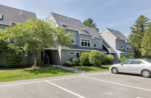 Ocean Park Condo | Tastefully decorated condo at Ocean Park Meadows!