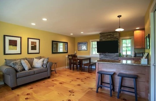 Stratton Mountain House | Taylor Farm House + Guest House! - 6 bedroom /5.5 bathroom