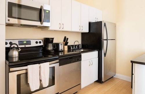 Downtown Boston Apartment | Temp304-4/2 · Large Ceilings | Centrally Located 4bed 2bath