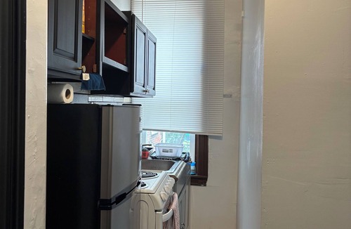North Philadelphia Apartment | Temple Hosp 2nd floor