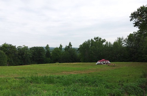Pittsfield RV Rental | Tent camping sites in the country