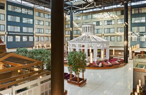 Stamford Hotel | The Armon Stamford Hotel & Conference Center