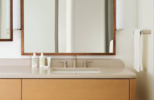 Lower Allston Hotel | The Atlas Hotel | Near Isabella Stewart Gardner Museum | Tower Suite
