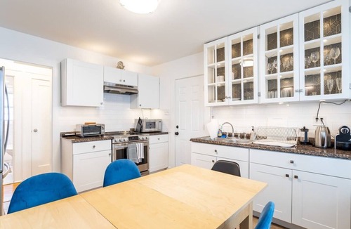 Brooklawn - St. Vincent House | The B&W Haven 5BR Home with yard theater + Office