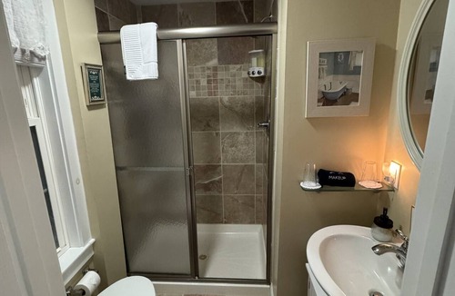 Meredith House | The Ballard House Inn