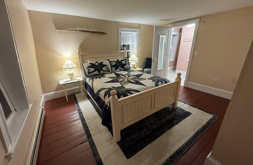 Meredith House | The Ballard House Inn
