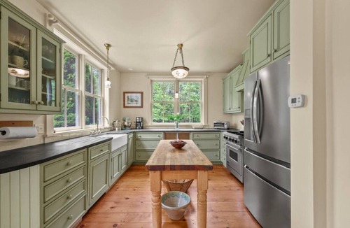 Lenox House | The Belden House - WALK to Tanglewood !