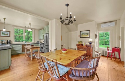 Lenox House | The Belden House - WALK to Tanglewood !