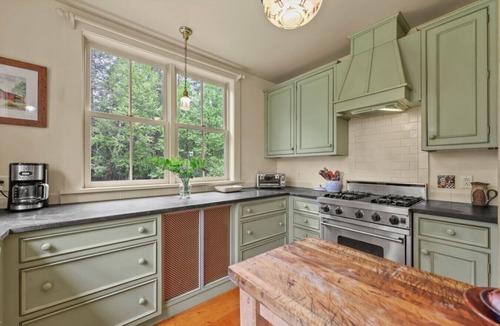 Lenox House | The Belden House - WALK to Tanglewood !