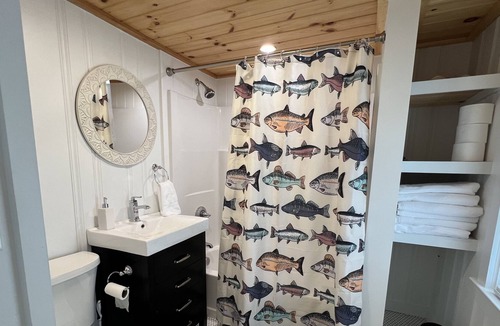 Bristol Cottage | The Birchwood Cottages on Newfound Lake B - PRIME LOCATION- across from beach!