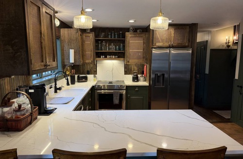 Niantic House | The Bow House - Escape to the Connecticut Seashore