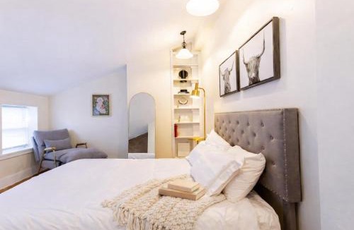 Mill River Apartment | The Brick House Wooster Sq at Yale with Skyline Deck and WD