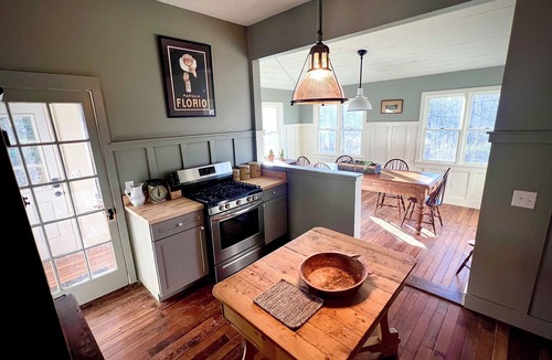 Canandaigua House | The Canandaigua Farmhouse. Private, spacious, with lake access