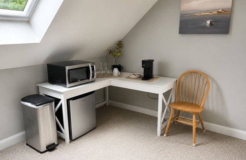 Sagamore Beach House | The Cape Cod Loft | Near Beaches & Canal