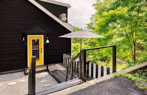 Jefferson Heights House | The Catskill | Three Retreats One Creekside Escape