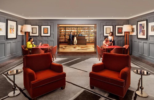 West Cambridge Hotel | The Charles Hotel in Harvard Square