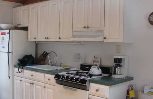 Provincetown Cottage | The charm of Old Cape Cod-free standing cottage