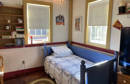 West Newfield House | The Chellis House at 111 Elm St Newfield ME … private 2 floor accommodation