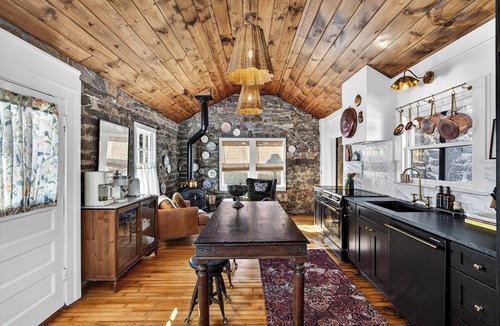 Clinton Cottage | The Connecticut Cottage Historic Modern Charm