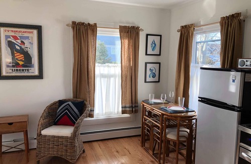 Avon Apartment | The Cozy Clamshell - Peaceful Bay Head Studio with AC - Steps to Beach w Parking