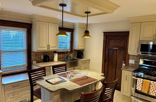 Thorold House | The cozy getaway