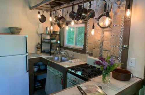 Rochester House | The Creek Cabin at Sky Hollow