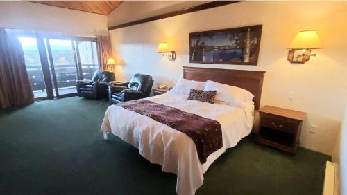 Lake Placid Cabin | The Devlin