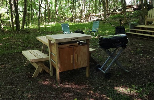 Davenport Center RV Rental | The Diner Camp Site! Walk to hot coffee and homemade pie!
