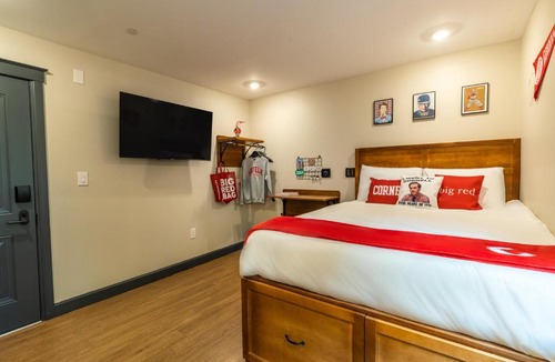 Ithaca Hotel | The Dorm Hotel