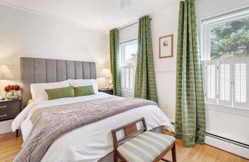 Bristol Apartment | The Front Porch Vacation Rentals