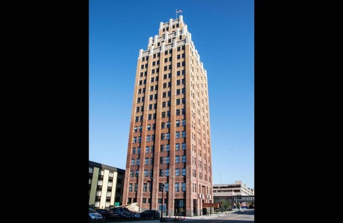 Downtown Niagara Falls Hotel | The Giacomo Niagara Falls NY, an Ascend Collection Hotel
