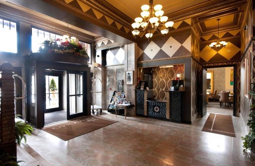 Downtown Niagara Falls Hotel | The Giacomo Niagara Falls NY, an Ascend Collection Hotel