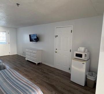 Old Orchard Beach Resort | The Grand Beach Inn