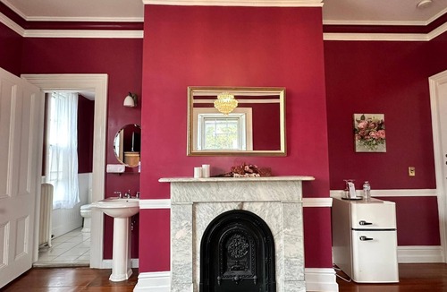 Middletown House | The Hamilton Hoppin House