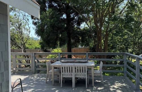 Napeague Cottage | The Hamptons Charming Sun Soaked Beach Cottage