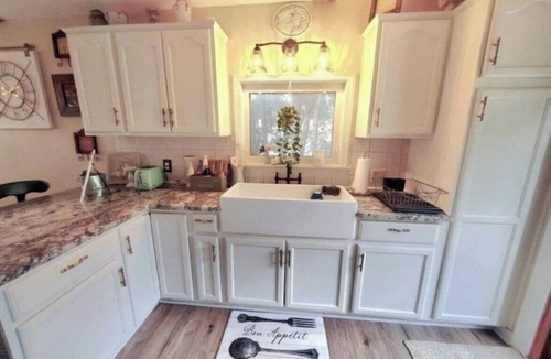 North Canton House | The Hideaway Boujee Farmhouse lots to do and Love