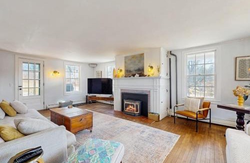 Waterbury House | The Hilltop - Main House
