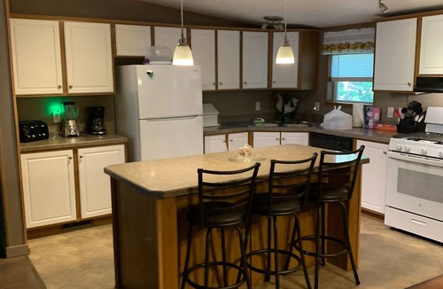 Palenville House | The Ledge House Close to Hunter and Windham