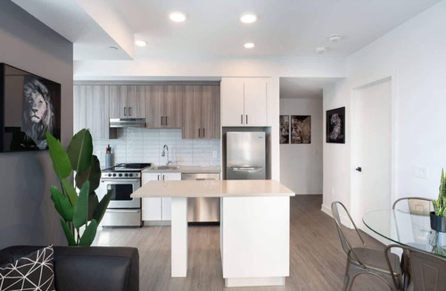Centretown West Apartment | The Lennox - Fully Furnished 2 Bedroom Apartment in Ottawa (513)