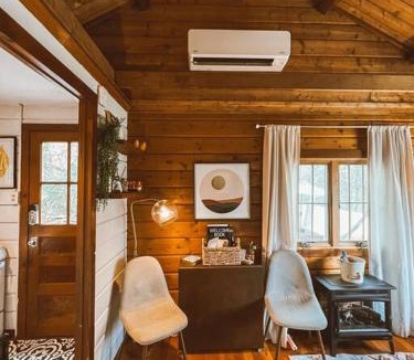New Fairfield House | The Little Lake Cabin