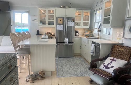 Groton Cottage | The Love Shack - A Waterfront Romantic Paradise,
