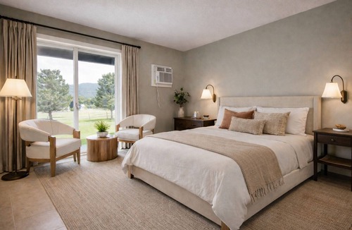 Manchester Center Hotel | The Manchester View