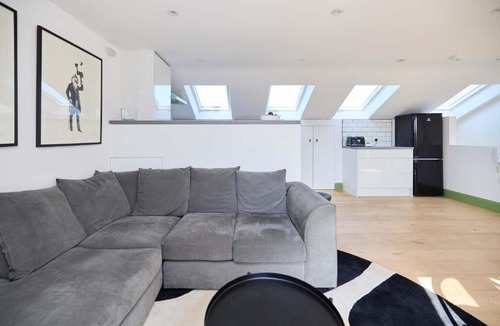 Village of Southampton Apartment | The Meeting House Duplex