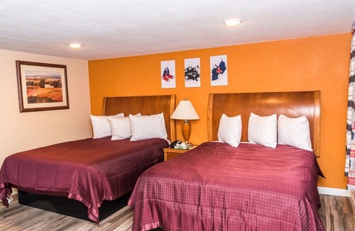 Acton Bed & Breakfast | THE MINUTEMAN INN Double Room, 2 Beds