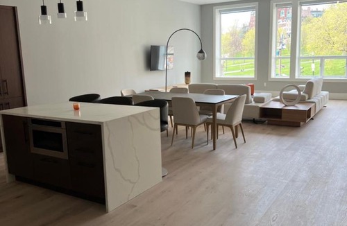 Downtown Boston Apartment | The Monty Boston