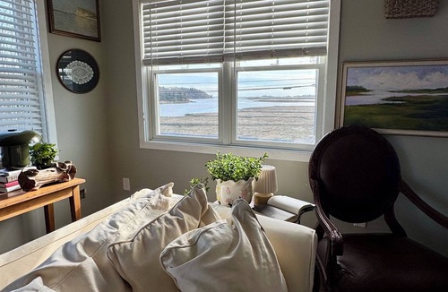Old Lyme Apartment | The Nest at Black Hall