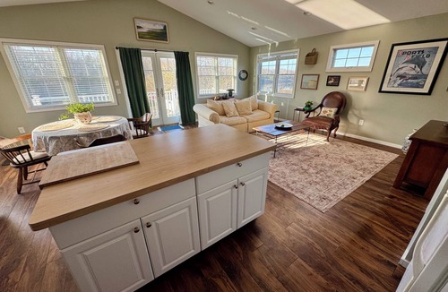 Old Lyme Apartment | The Nest at Black Hall